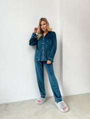 Піжама велюрова жіноча (штани та сорочка) з кантом, кольору темної морської хвилі, розмір M